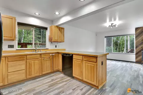22747 Mc Manus Dr, Chugiak, AK 99567 photo 16