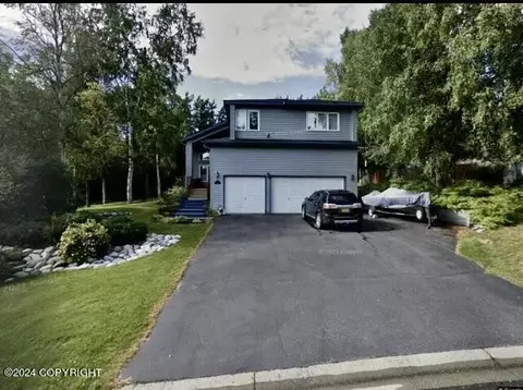 10950 Kaskanak Dr, Eagle River, AK 99577