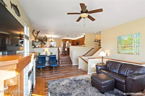 Living - 20501 Pine Crest Ln, Eagle River, AK 99577 photo 5 of 6
