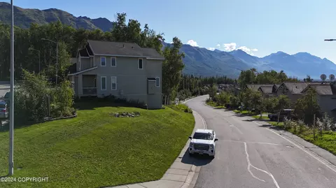 View/Area - 20501 Pine Crest Ln, Eagle River, AK 99577 photo 3 of 4