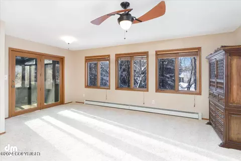 10143 Stewart Dr, Eagle River, AK 99577 photo 15