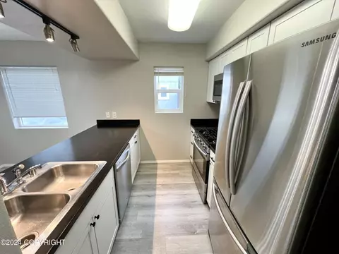 Kitchen - 6237 E Tudor Rd, Anchorage, AK 99507 photo 2 of 5