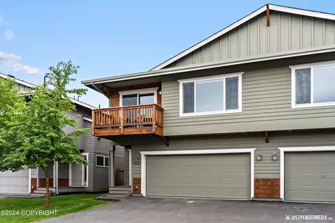7836 Kringlie Pl, Anchorage, AK 99507