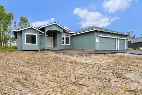 1614 E Hidden Ranch Loop, Palmer, AK 99645 photo 3