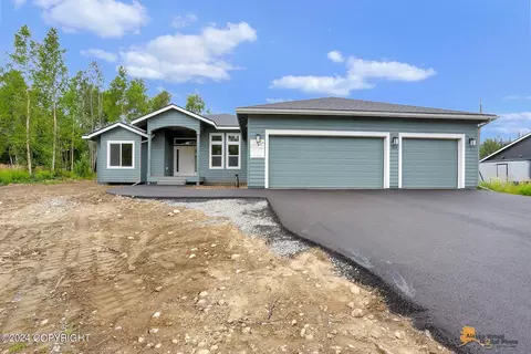 1614 E Hidden Ranch Loop, Palmer, AK 99645