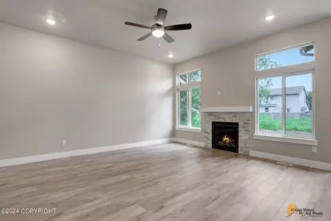 1614 E Hidden Ranch Loop, Palmer, AK 99645 photo 11