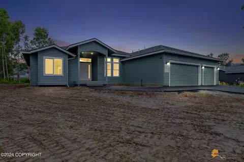 1614 E Hidden Ranch Loop, Palmer, AK 99645 photo 2