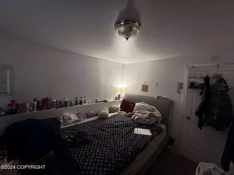 Bedroom - 4630 E 9th Ave, Anchorage, AK 99508 photo 5 of 7