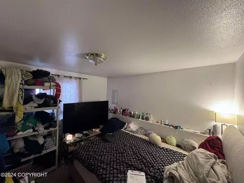 Bedroom - 4630 E 9th Ave, Anchorage, AK 99508 photo 7 of 7