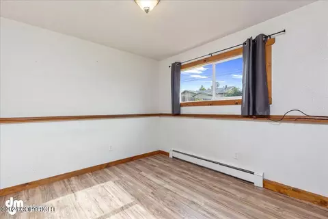 8014 E 3rd Ave, Anchorage, AK 99504 photo 25