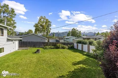8014 E 3rd Ave, Anchorage, AK 99504 photo 33
