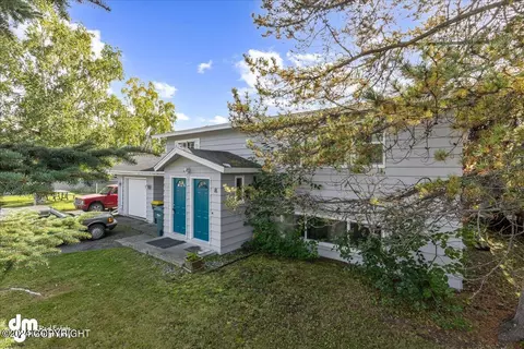 8014 E 3rd Ave, Anchorage, AK 99504 photo 2