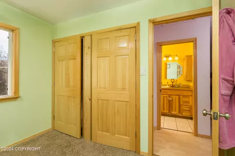 8014 E 3rd Ave, Anchorage, AK 99504 photo 11