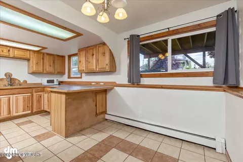8014 E 3rd Ave, Anchorage, AK 99504 photo 19