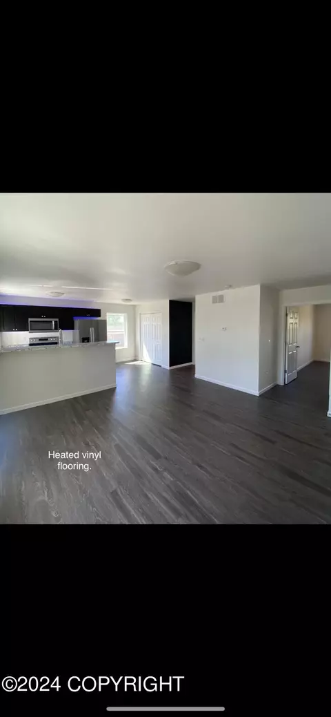 4645 W Amanda Dr, Wasilla, AK 99623