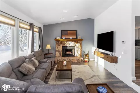 Living - 18123 Hidden Falls Ave, Eagle River, AK 99577 photo 3 of 6