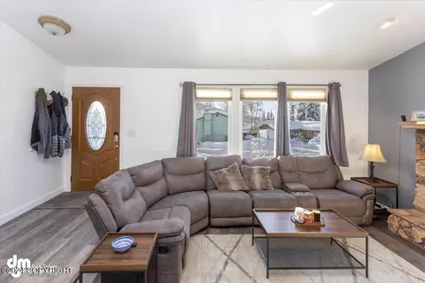 Living - 18123 Hidden Falls Ave, Eagle River, AK 99577 photo 1 of 6