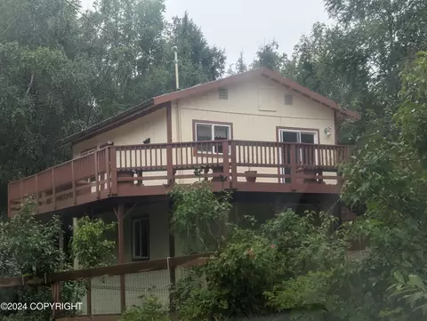 3497 S Lakeview Loop, Wasilla, AK 99654