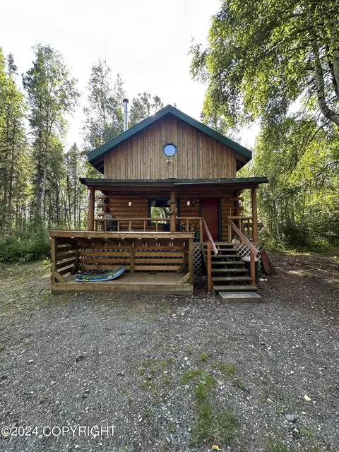 49526 Denali View Dr, Willow, AK 99688 photo 2