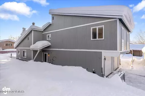 8300 E 32nd Ave, Anchorage, AK 99504 photo 34
