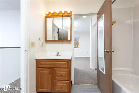 8300 E 32nd Ave, Anchorage, AK 99504 photo 13