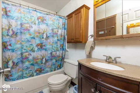 8300 E 32nd Ave, Anchorage, AK 99504 photo 28