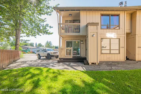 2322 Mcrae Rd, Anchorage, AK 99517