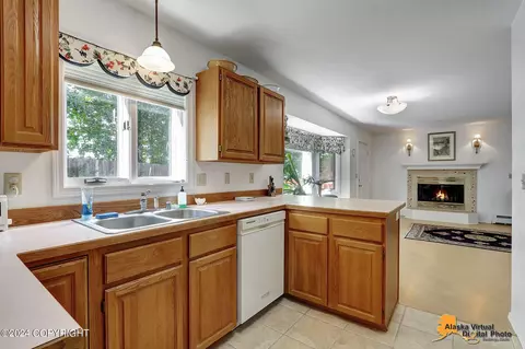 340 Peppertree Loop, Anchorage, AK 99504 photo 13