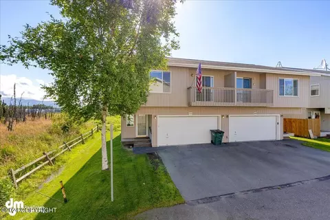 2668 Lauren Creek Loop # 24, Anchorage, AK 99507