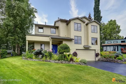 4871 Retriever Cir, Anchorage, AK 99502