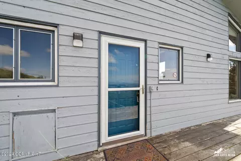 Exterior - 13520 Sunshine Loop, Anchorage, AK 99516 photo 3 of 8