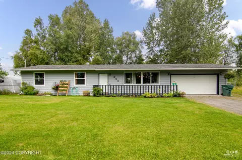 354 W Riverview Ave, Soldotna, AK 99669
