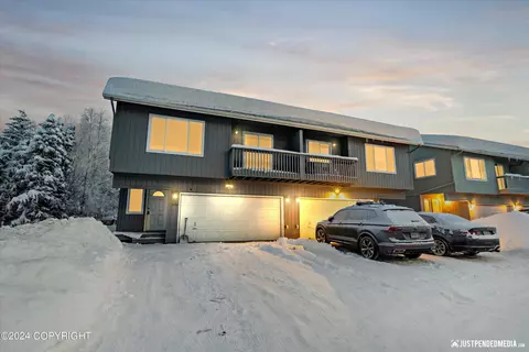 1750 Wildberry Loop # 18, Anchorage, AK 99502
