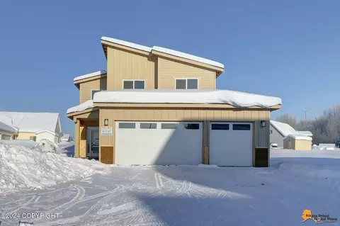 8791 Chalk Hill Loop, Anchorage, AK 99502