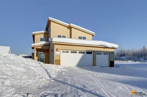 8791 Chalk Hill Loop, Anchorage, AK 99502 photo 2