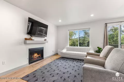 8739 Turlock Dr, Eagle River, AK 99577 photo 9