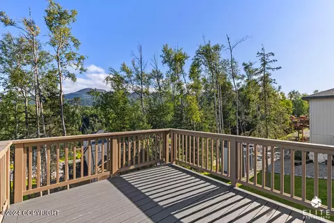 8739 Turlock Dr, Eagle River, AK 99577 photo 19