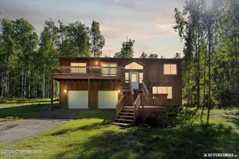 3141 N Paradise Ln, Wasilla, AK 99623