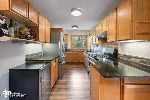 Kitchen - 7415 River Park Cir, Eagle River, AK 99577 photo 2 of 5