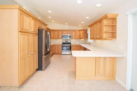 25852 Imperial Dr, Eagle River, AK 99577 photo 27