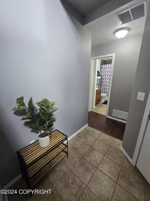 Entry Way - 16215 Copper Mountain Cir, Eagle River, AK 99577 photo 2 of 2