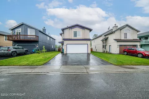 16215 Copper Mountain Cir, Eagle River, AK 99577