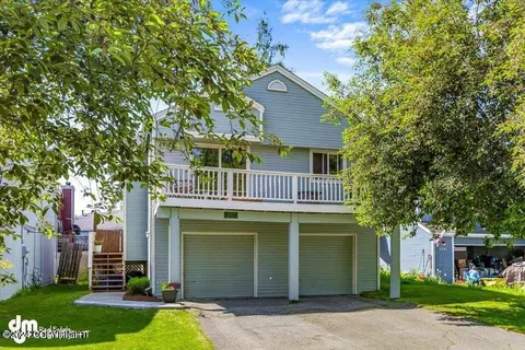 2247 Mistybrook Cir, Anchorage, AK 99502