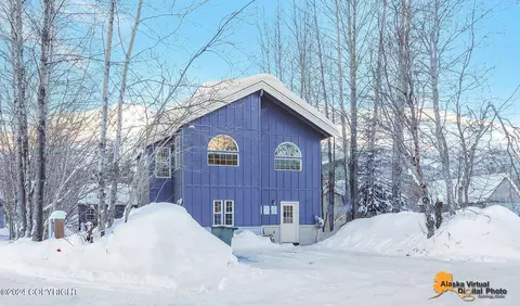 326 Gold Ave, Girdwood, AK 99587
