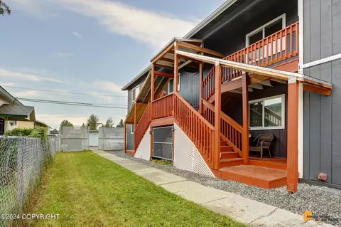 218 N Park St, Anchorage, AK 99501