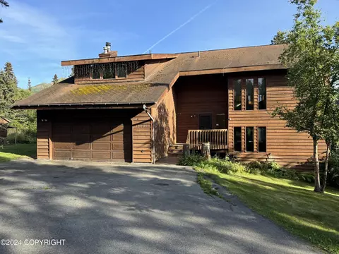 13001 Midori Dr, Anchorage, AK 99516