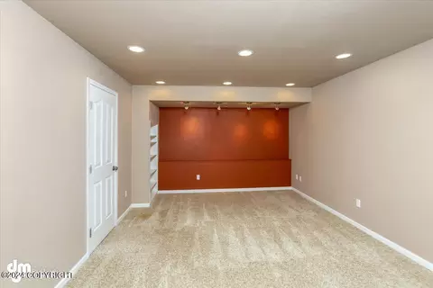 20744 Mountain Vista Dr, Eagle River, AK 99577 photo 32