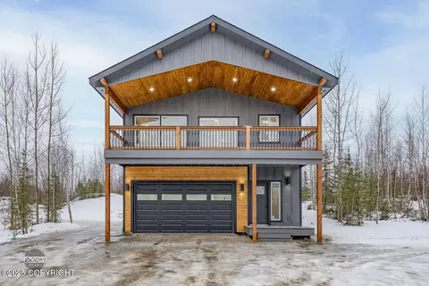 199 N Beaver Lodge Rd, Big Lake, AK 99652