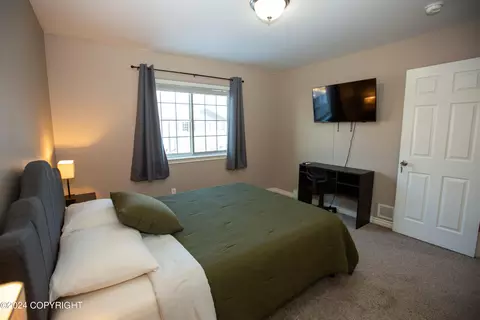 6423 E 10th Ave, Anchorage, AK 99504 photo 30