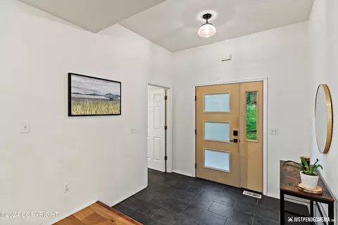 Entry Way - 5130 E 98th Ave, Anchorage, AK 99507 photo 2 of 6